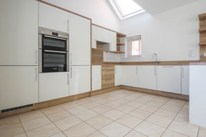 Photo 17- click for photo gallery